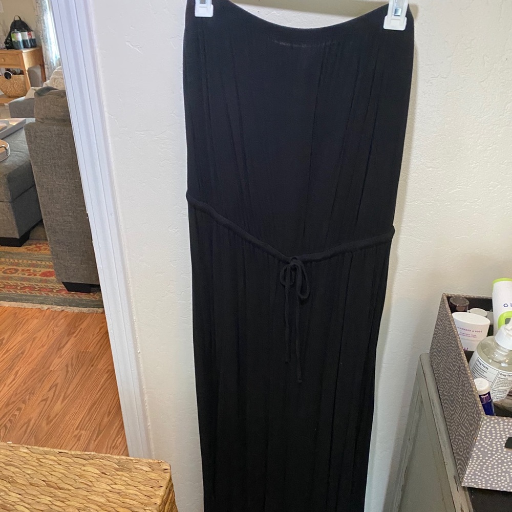 Black Strapless Dress